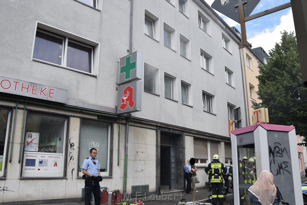 Feuer Koeln Hoehenberg Olpenerstr P56.JPG - Miklos Laubert